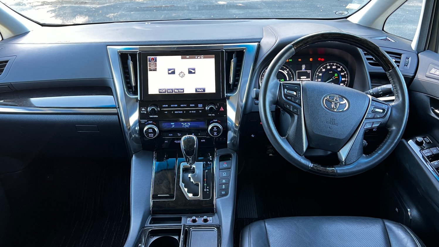 
								2015 Toyota Alphard 4WD Hybrid SRC  AWD 360ViewCamera 高配航空座椅埃尔法  -SOLD full									