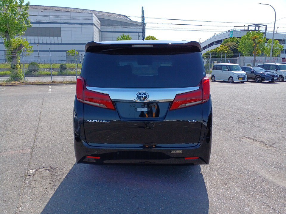 
								2021 Toyota Alphard SC 3.5 V6 4WD – Low Mileage | Excellent Condition | 7 Seater  -SOLD full									