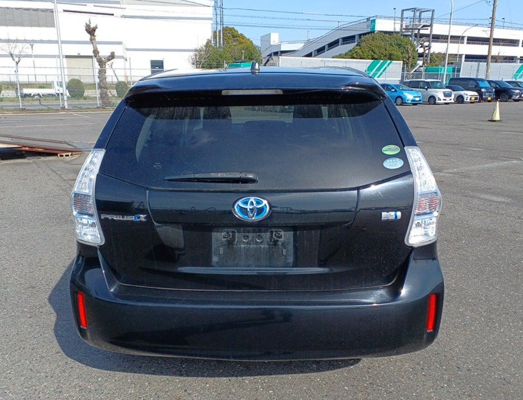
										2014 Toyota Prius 1.8L Petrol Hybrid Alpha S 7 Seats S  -SOLD full									