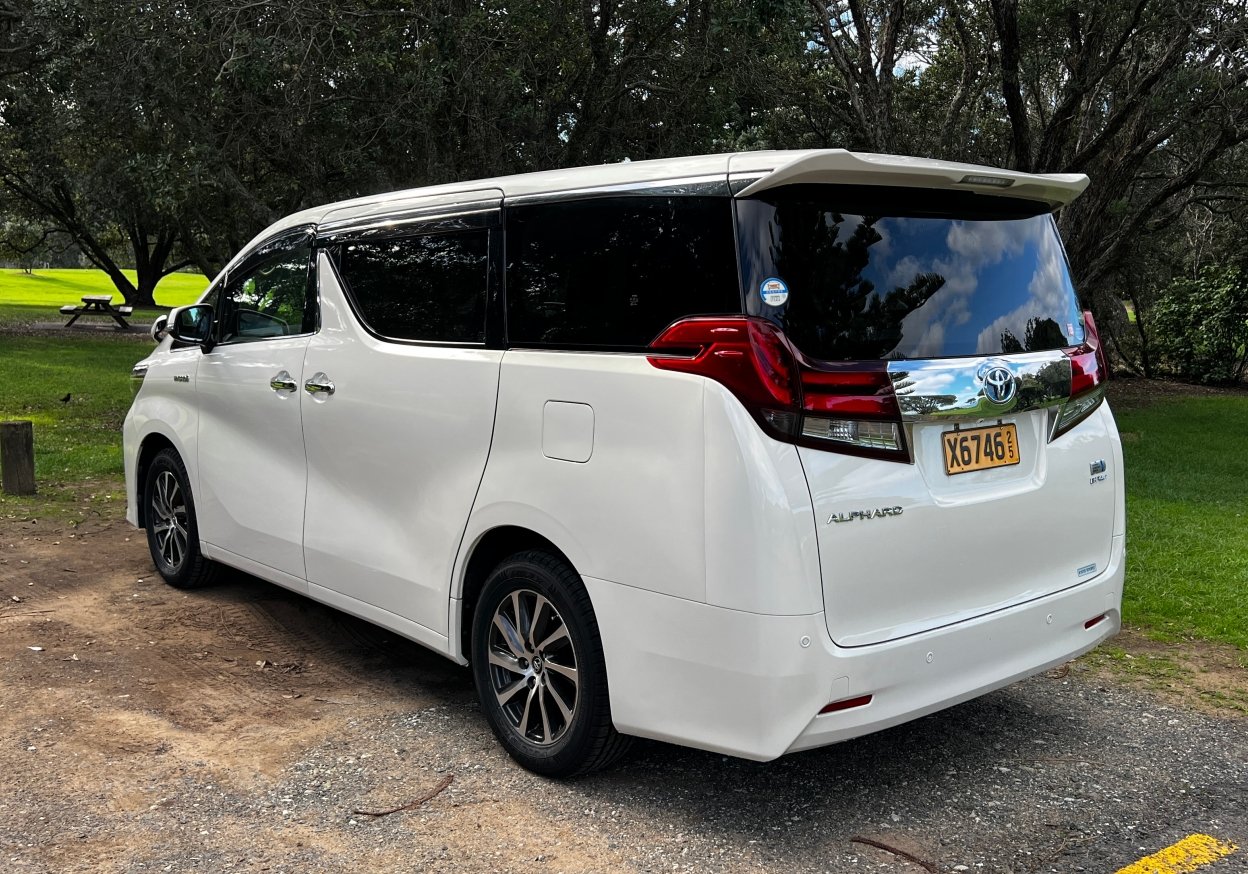 
								2017 Toyota Alphard 2.5P Hybrid 4WD 5Dr Wagon – Excellent Condition| 4.0 Auction Grade full									