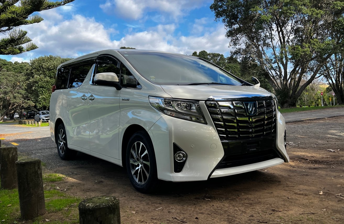 
								2017 Toyota Alphard 2.5P Hybrid 4WD 5Dr Wagon – Excellent Condition| 4.0 Auction Grade full									