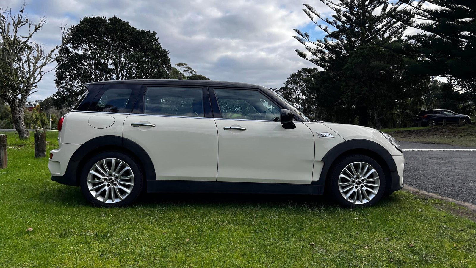 
								2016 MINI Clubman Cooper S DBA-L20 2.0T – Classic B48 Engine, Powerful Performance & Practical Space 高配高分好车低价 full									