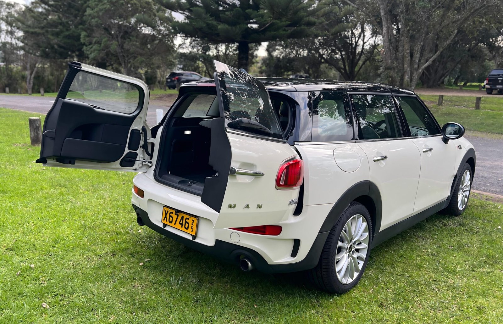 
								2016 MINI Clubman Cooper S DBA-L20 2.0T – Classic B48 Engine, Powerful Performance & Practical Space 高配高分好车低价 full									