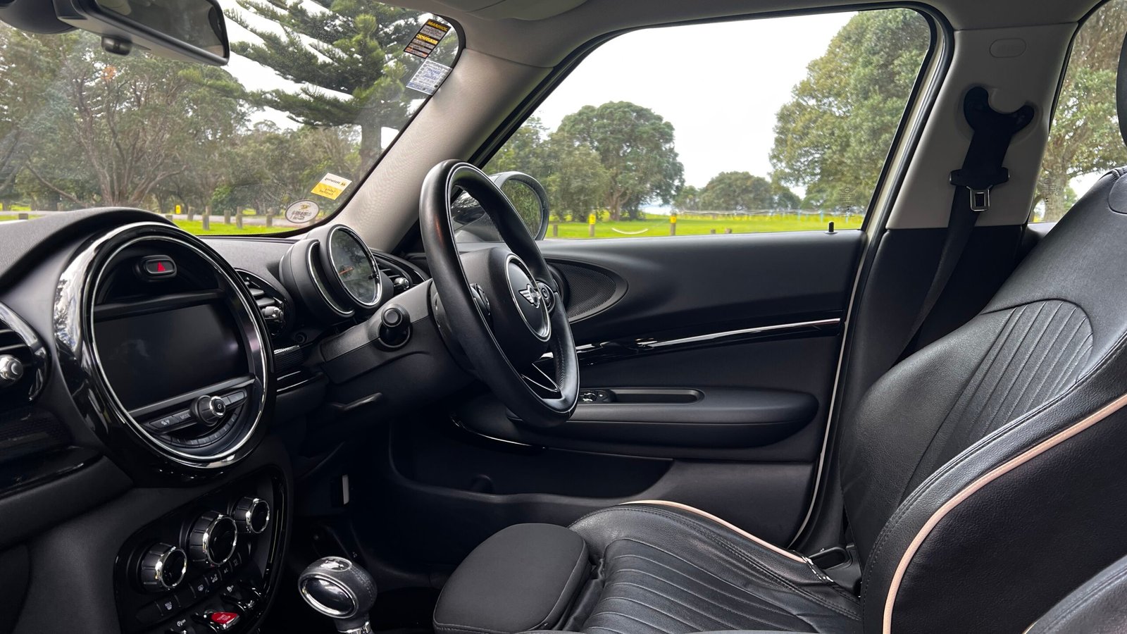 
								2016 MINI Clubman Cooper S DBA-L20 2.0T – Classic B48 Engine, Powerful Performance & Practical Space 高配高分好车低价 full									